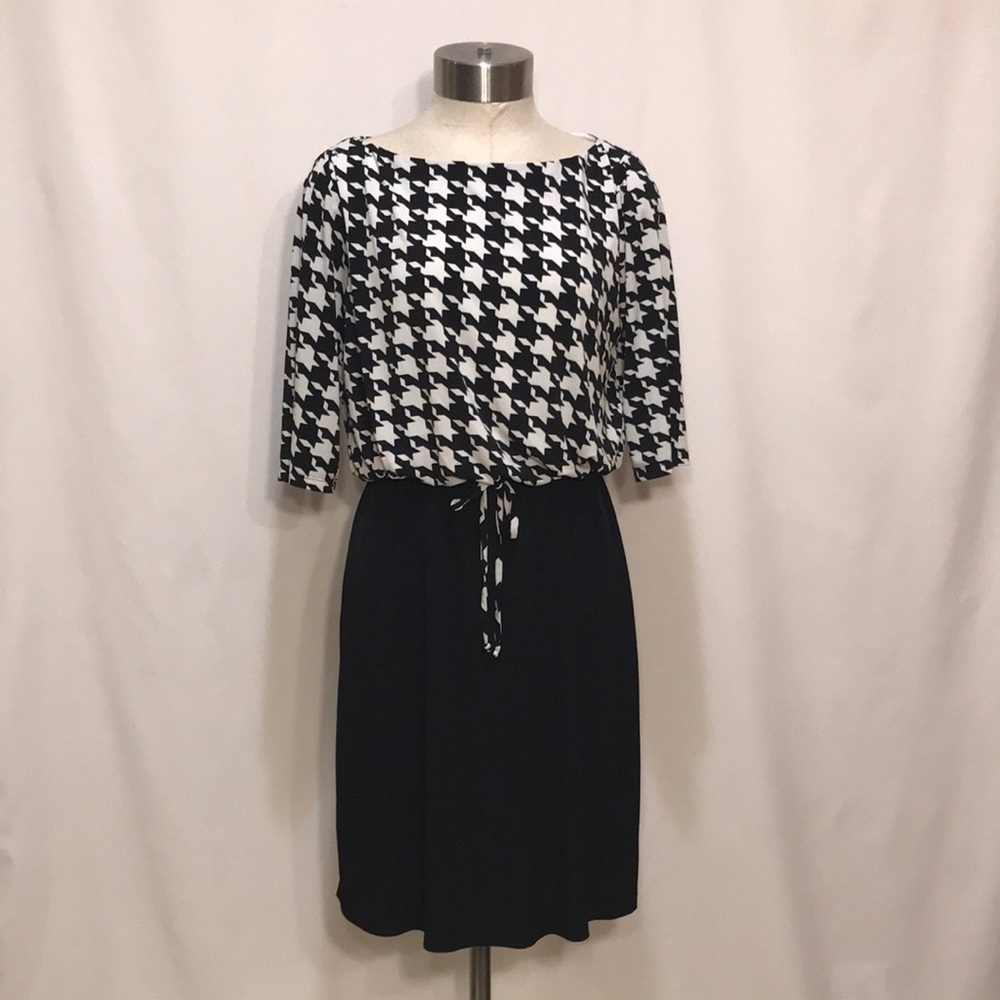 Off white and black small dress